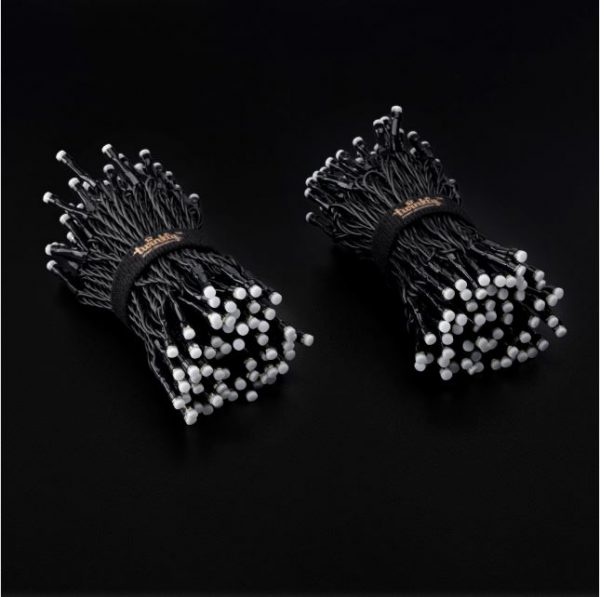 Twinkly Lichterkette Special Edition RGB Warmweiß, 20 m, 250 LEDs, schwarzes Kabel